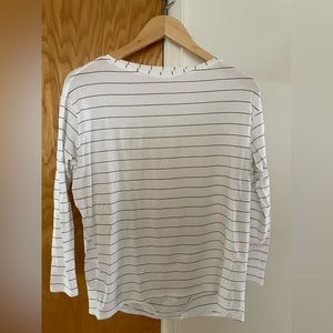 Lululemon Back in Action long sleeve size 4